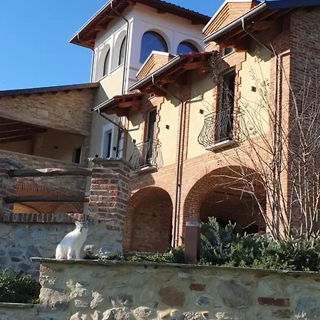 Relais Colle Messino Briaglia 4* Мондови